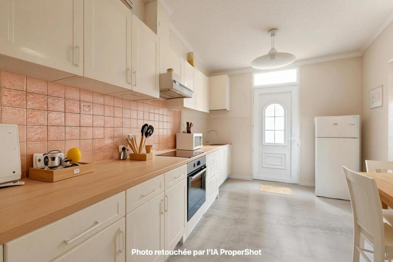 Maison en pierre - 87 m² - 4 pièces