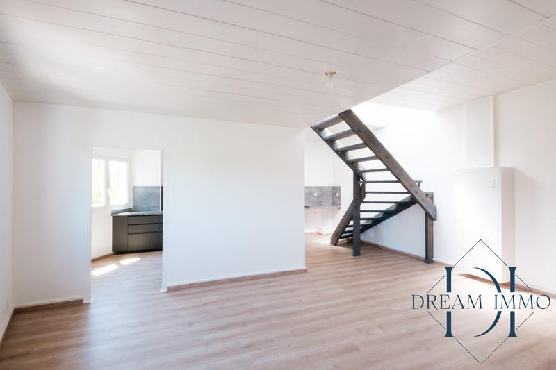 Appartement - 137 m² - 6 pièces