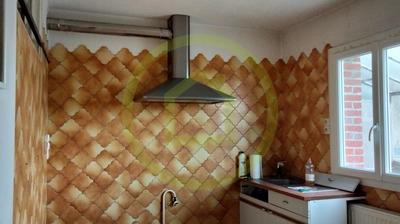 Maison - 90 m² - 6 pièces