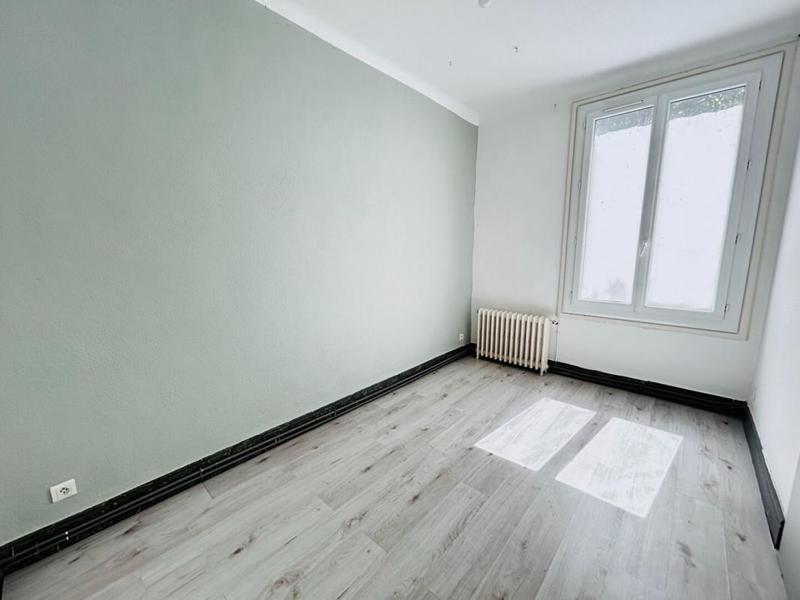 Maison - 87 m² - 4 pièces