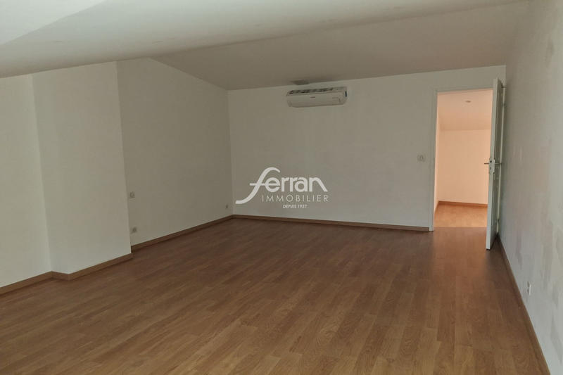 Villa - 130 m² - 4 pièces