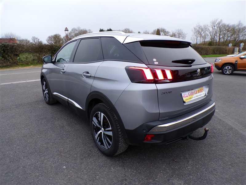 Peugeot 3008 II 1.5 BlueHDi 130 s&amp;S Allure