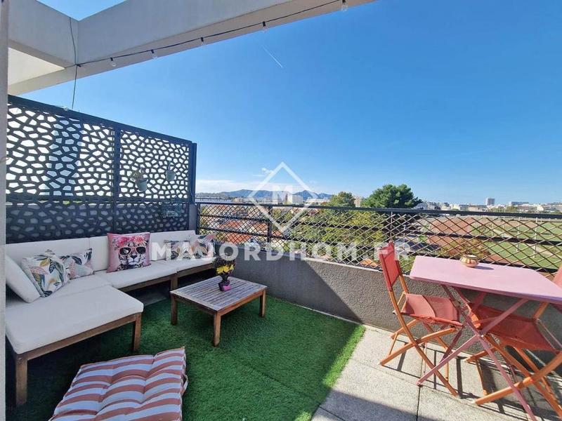 Appartement - 84 m² - 4 pièces