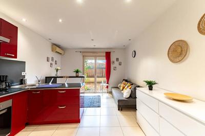 Studio - 24 m² - 1 pièce