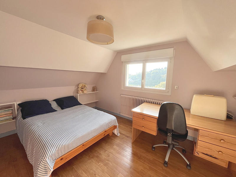 Maison - 188 m² - 6 pièces