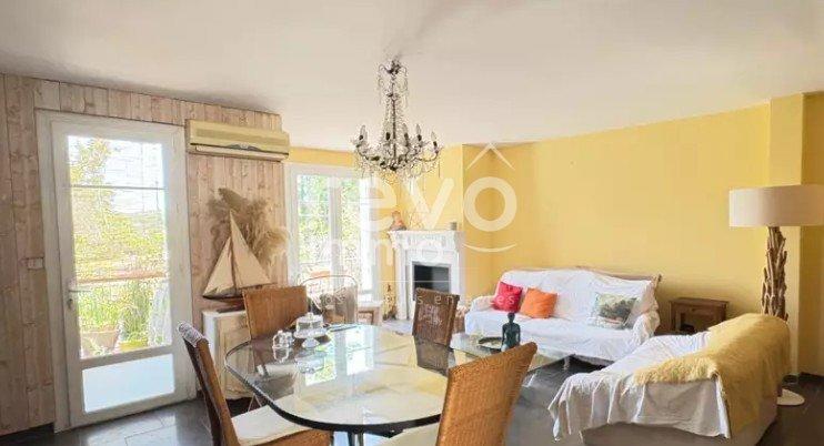 Maison de village - 100 m² - 5 pièces