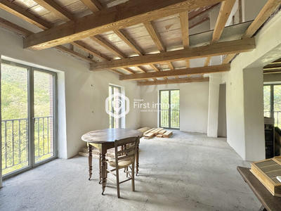 Maison - 75 m² - 5 pièces