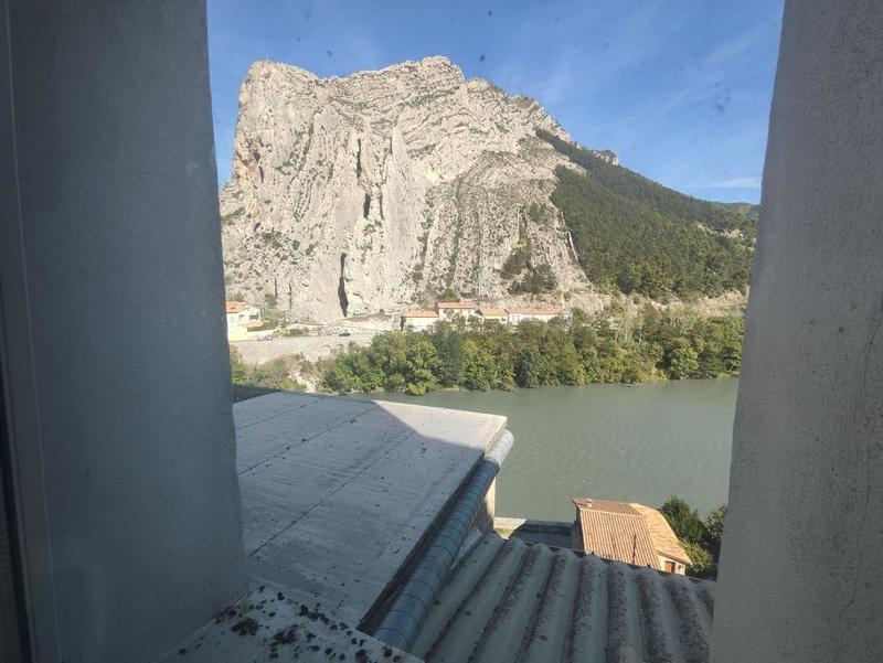 Studio - 24 m² - 1 pièce