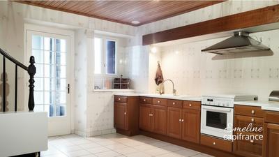 Maison en pierre - 95 m² - 4 pièces