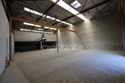 Local d'activité / Entrepôt - 581 m² - 1 pièce