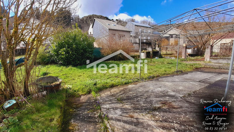 Maison - 151 m² - 8 pièces