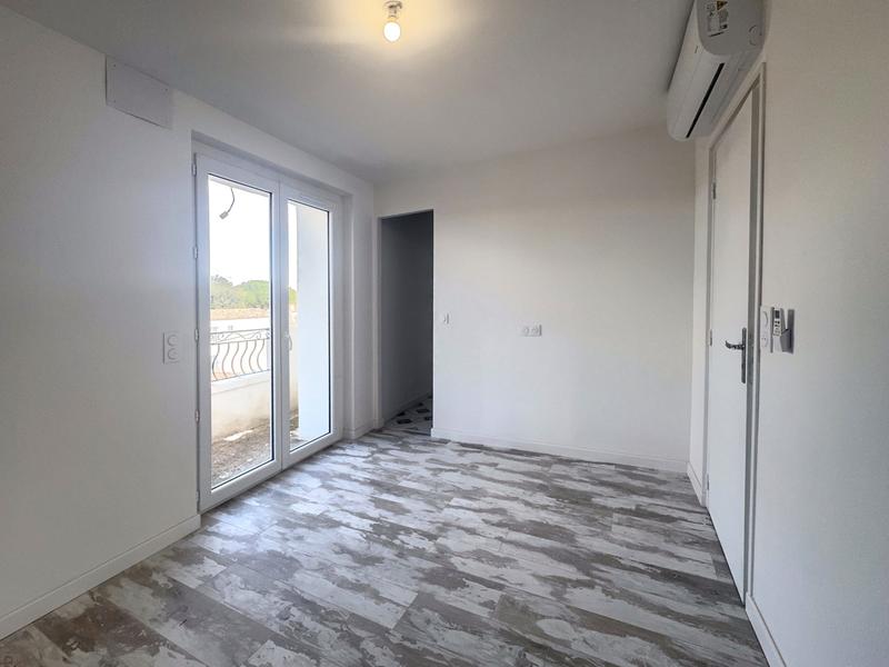 Maison - 92 m² - 6 pièces