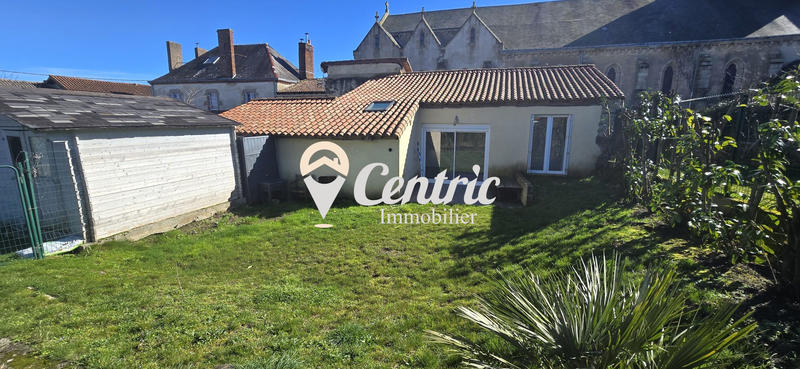 Maison - 98 m² - 4 pièces