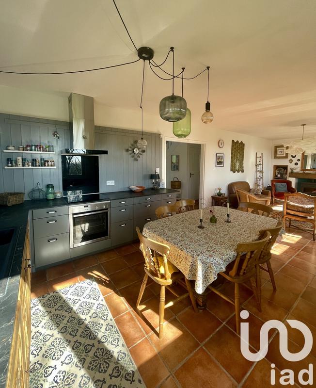 Maison de campagne - 174 m² - 10 pièces