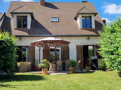 Maison traditionnelle - 170 m² - 5 pièces