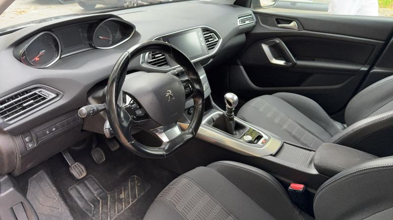 Peugeot 308 1.2 PureTech 110 Allure