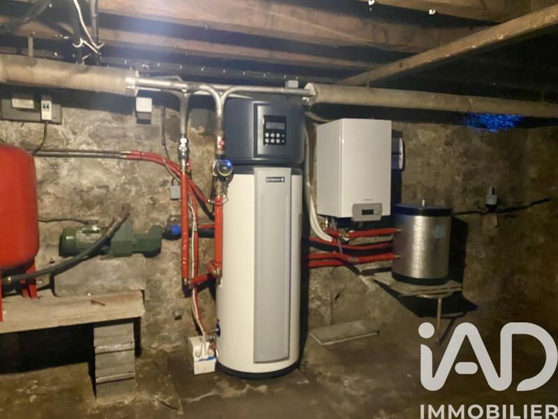 Maison - 180 m² - 9 pièces