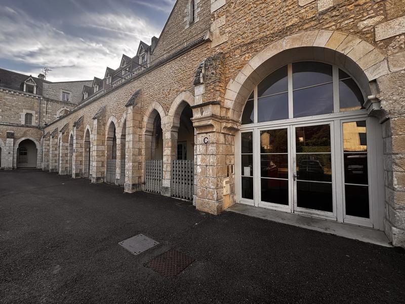 Appartement - 75 m² - 3 pièces