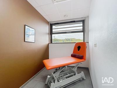 Local commercial - 236 m²