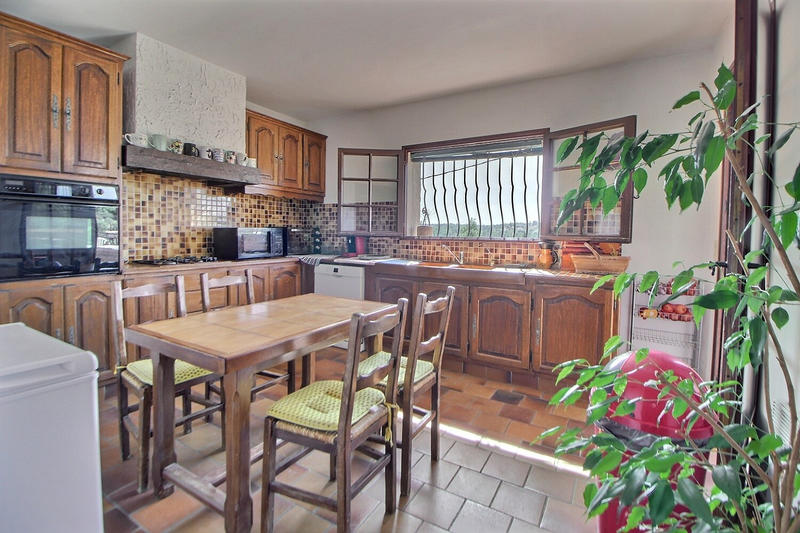 Maison - 130 m² - 5 pièces