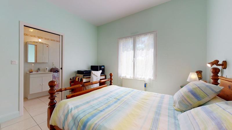 Maison traditionnelle - 160 m² - 5 pièces