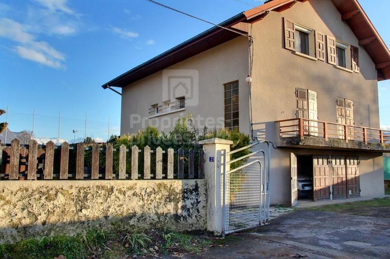 Appartement - 82 m² - 3 pièces