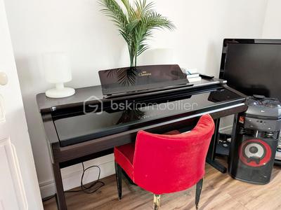 Maison traditionnelle - 108 m² - 5 pièces