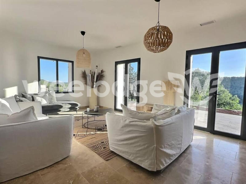 Maison - 125 m² - 4 pièces