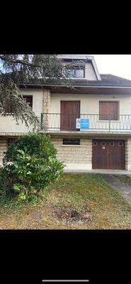 Maison - 162 m² - 10 pièces