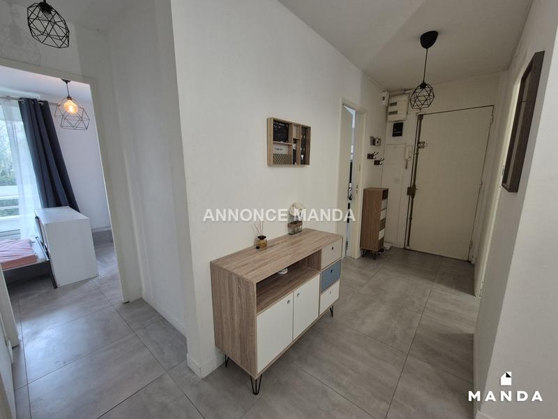 Chambre - 15 m² - 4 pièces
