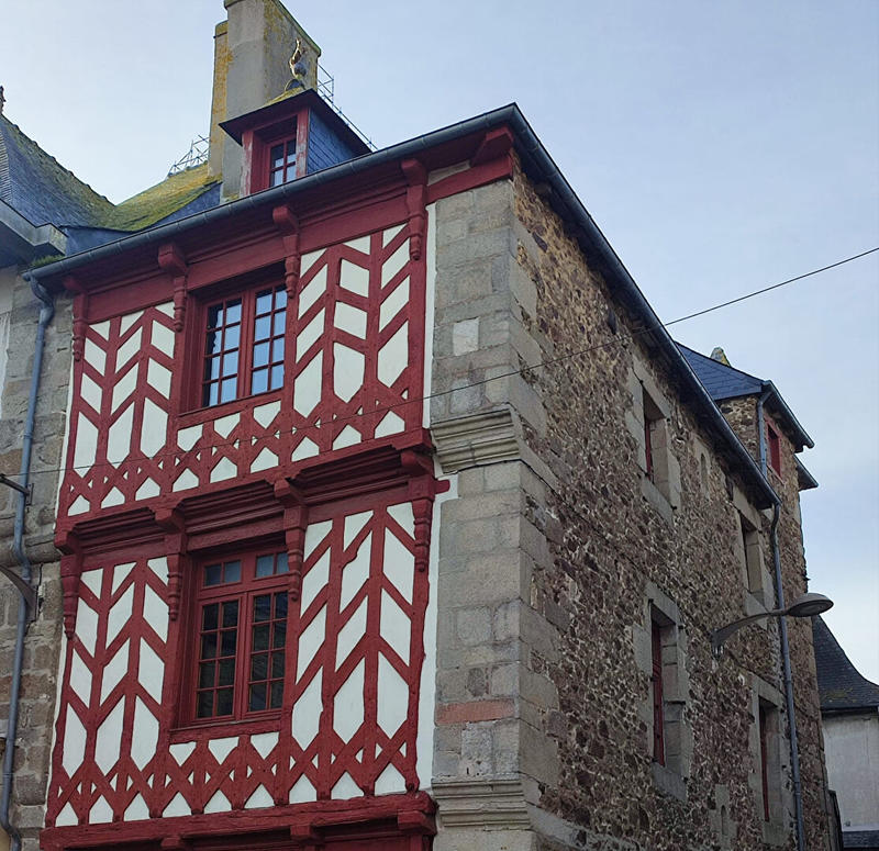 Immeuble - 9 pièces