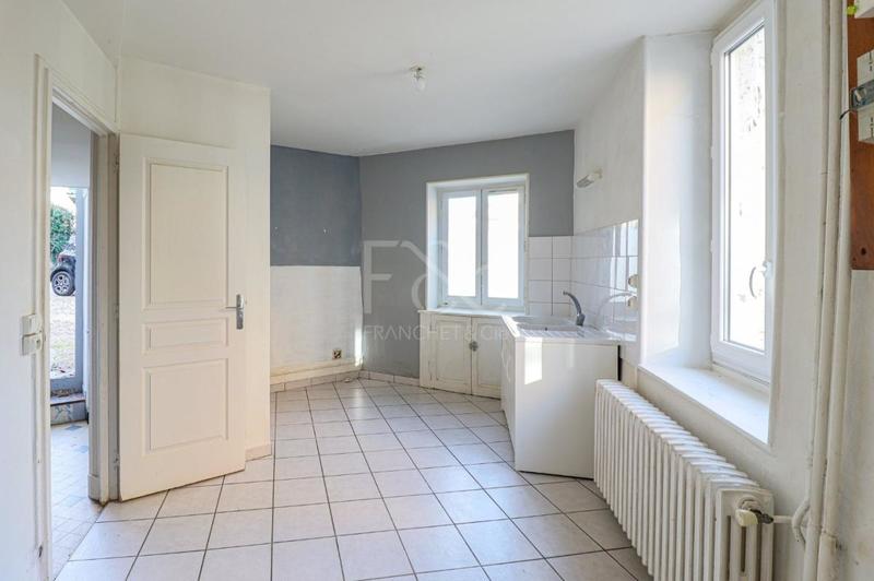 Propriété - 375 m² - 10 pièces