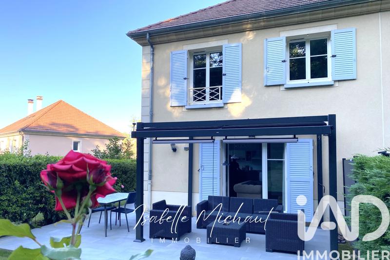 Maison - 102 m² - 5 pièces