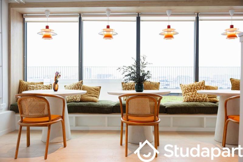 Chambre - 20 m² - 1 pièce