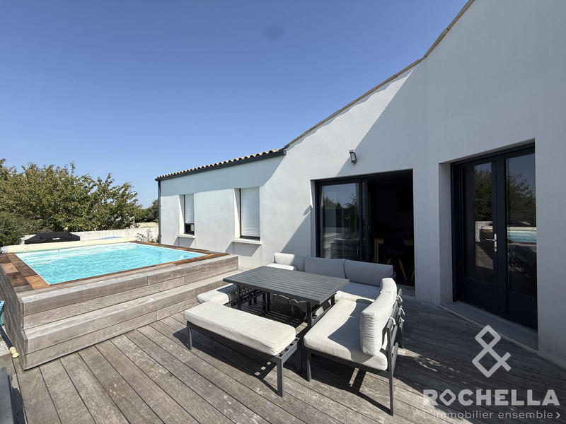 Maison - 95 m² - 4 pièces