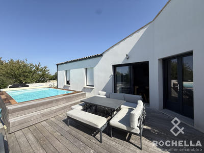 Maison - 95 m² - 4 pièces