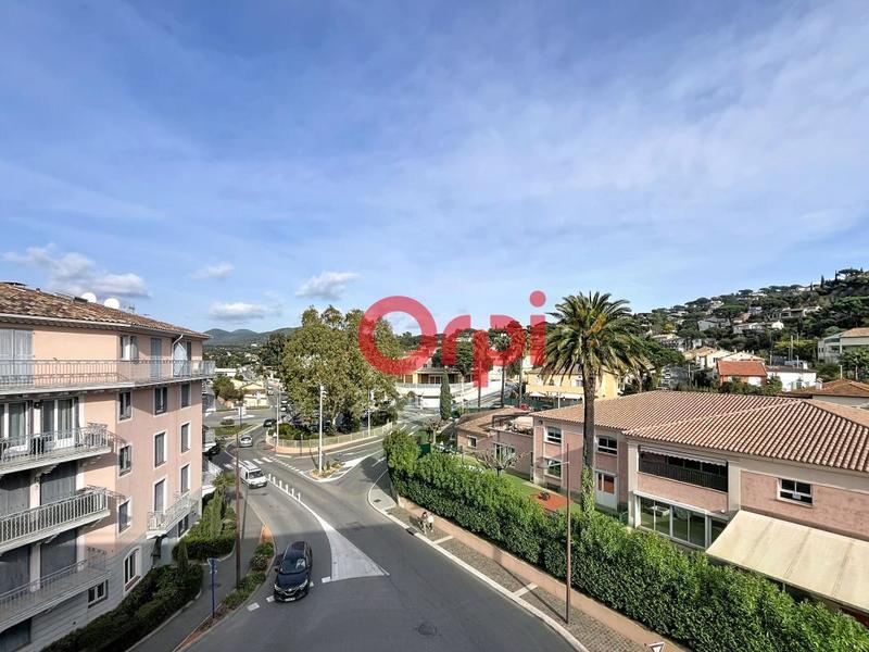 Appartement - 86 m² - 2 pièces