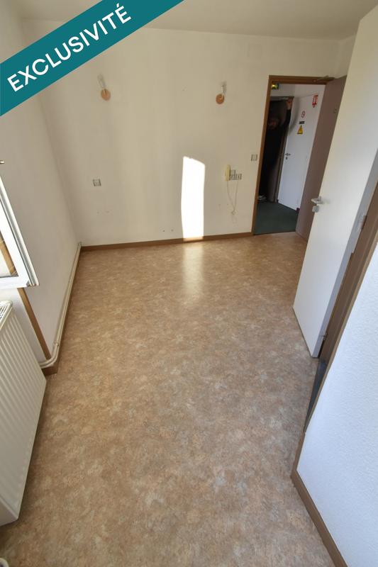 Maison - 301 m² - 12 pièces