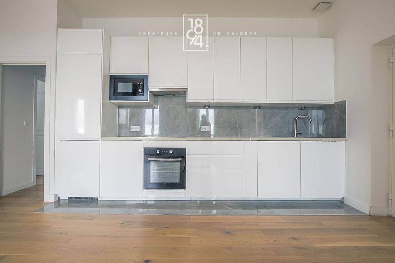 Appartement - 76 m² - 4 pièces