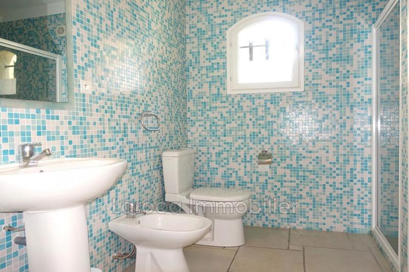 Villa - 167 m² - 6 pièces