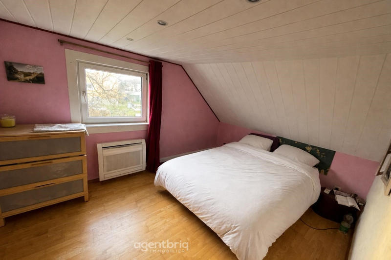 Maison - 105 m² - 5 pièces