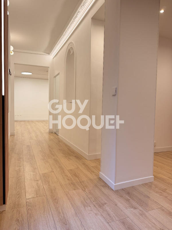 Local d'activité / Entrepôt - 48 m² - 2 pièces