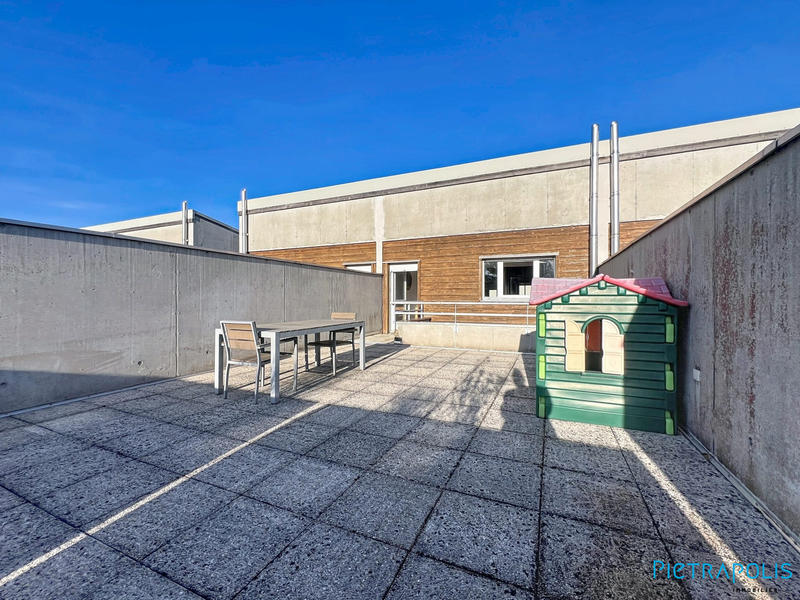 Appartement - 82 m² - 4 pièces