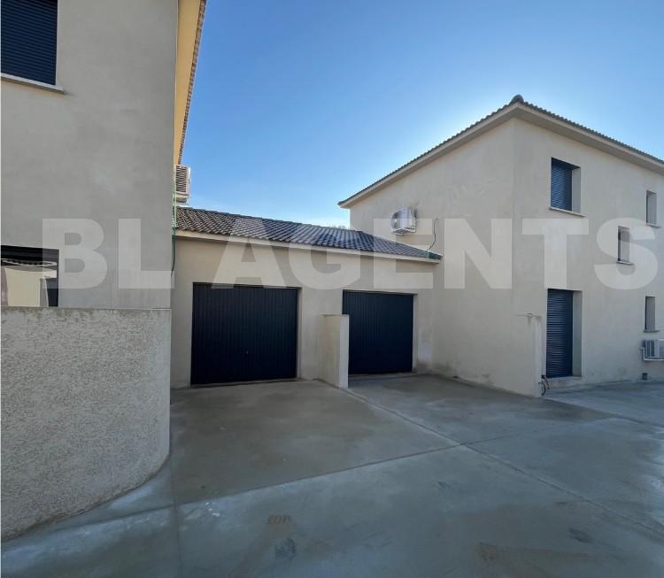 Maison traditionnelle - 86 m² - 4 pièces