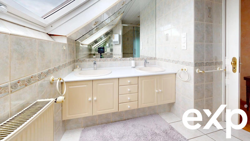 Villa - 204 m² - 7 pièces