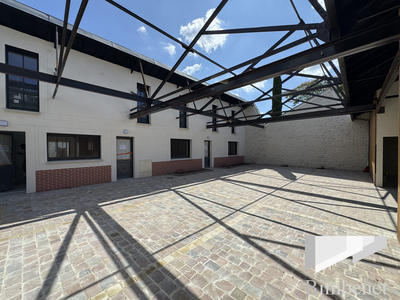 Loft - 112 m² - 4 pièces