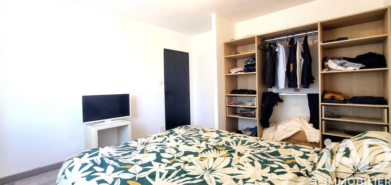 Maison - 137 m² - 9 pièces