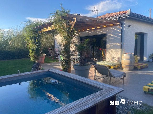 Maison - 118 m² - 5 pièces