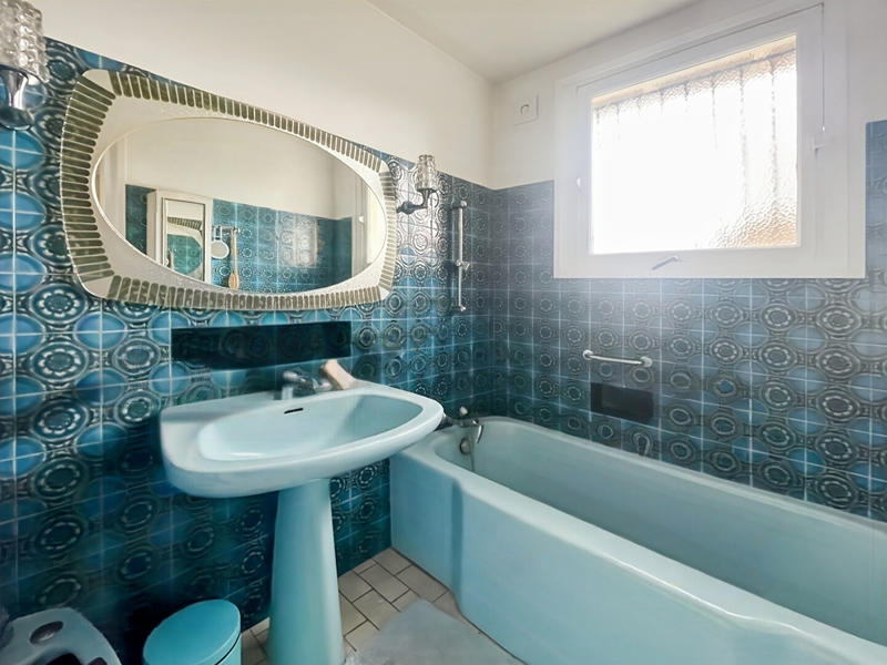 Maison - 93 m² - 5 pièces