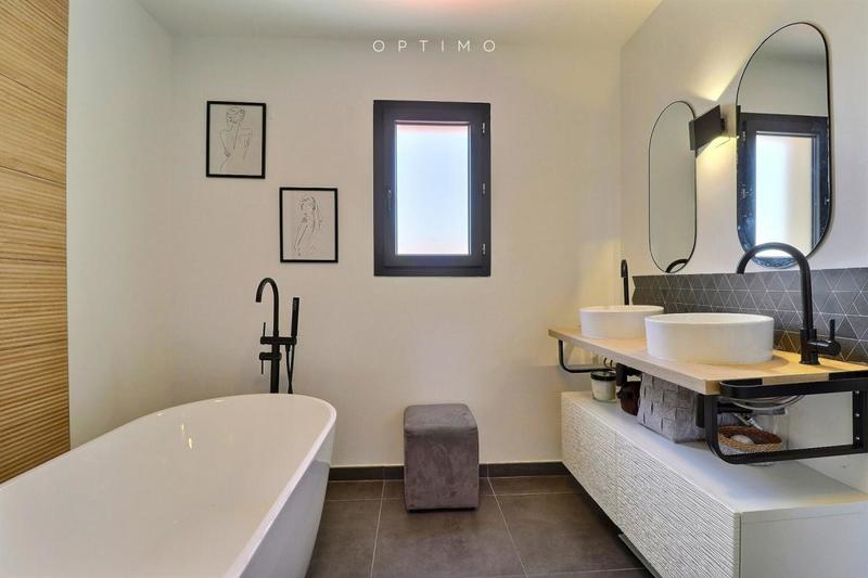 Maison - 101 m² - 4 pièces